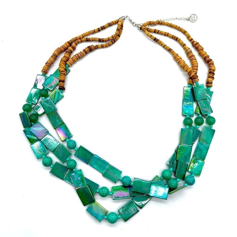 Erica Lyons Multi Strand Sea Shells & Puka Shells - Picture 2 of 3